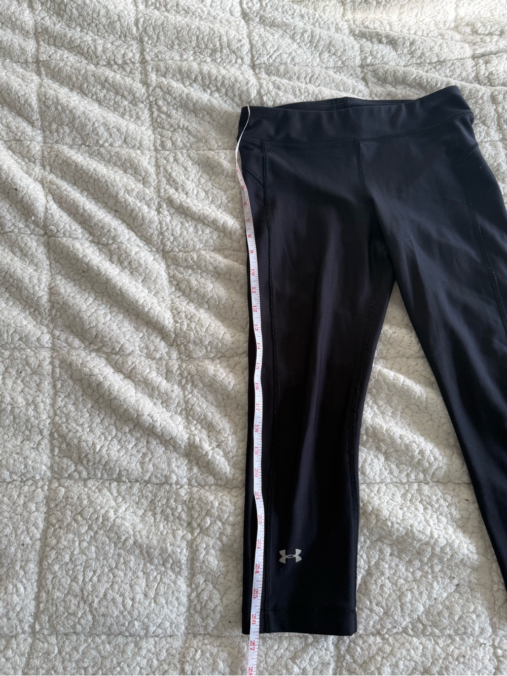 Under Armour Black Cropped Training Leggings - Picture 7 of 7